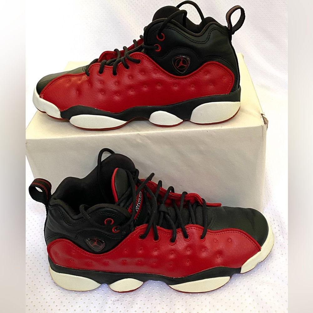 Jordan jumpman team 11  BG bred
